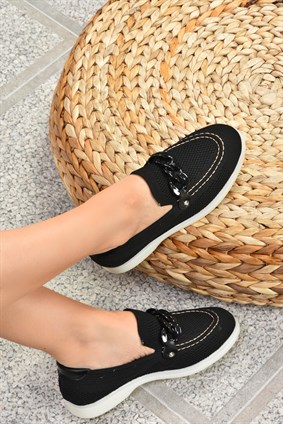 Siyah Kumaş Zincir Detaylı Kadın Loafer Ayakkabı K350402104